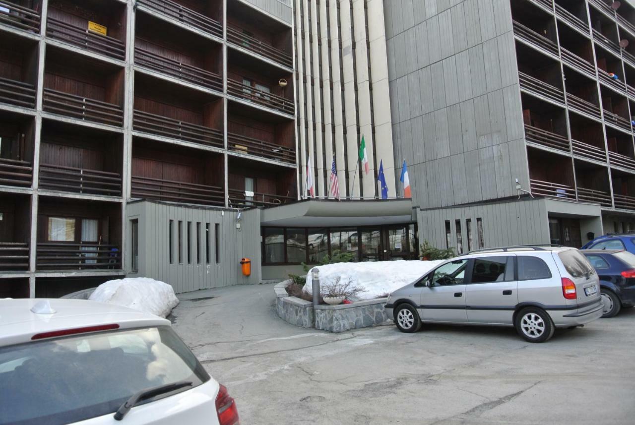 Complesso I Dadi - Residence Cielo Alto - Alberto 21 Breuil-Cervinia Kültér fotó
